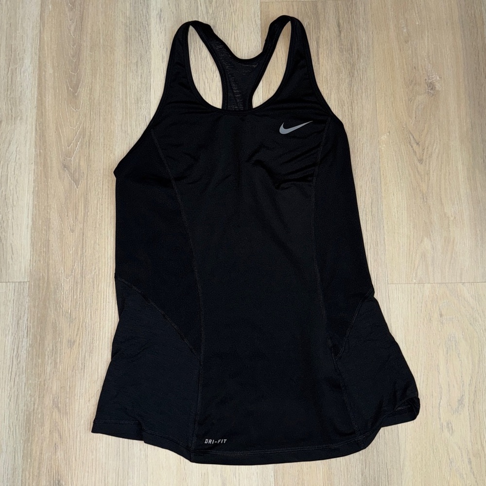 Nike DriFit Women’s Work out tank top with razor back in black